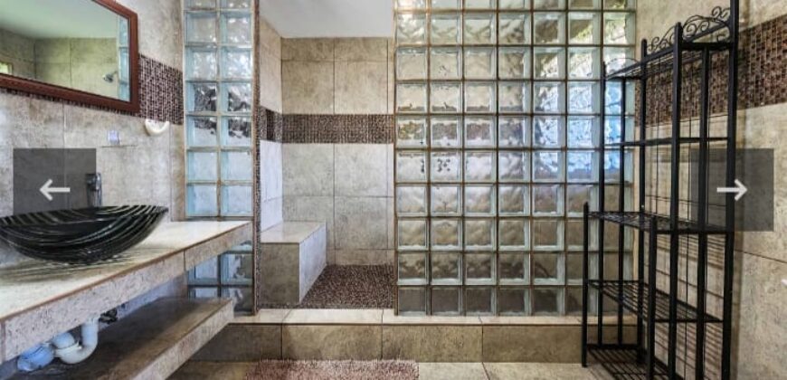 🏡 For Sale: Elegant 2-Story Home in Bella Vista, Belize